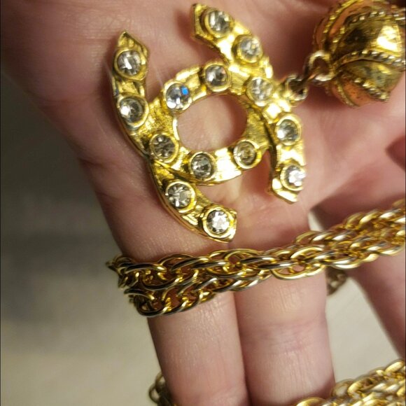 🚨SOLD🚨🩷✨Chanel Vintage Necklace Interlocking Strass/Crystal Necklace - Picture 11 of 16